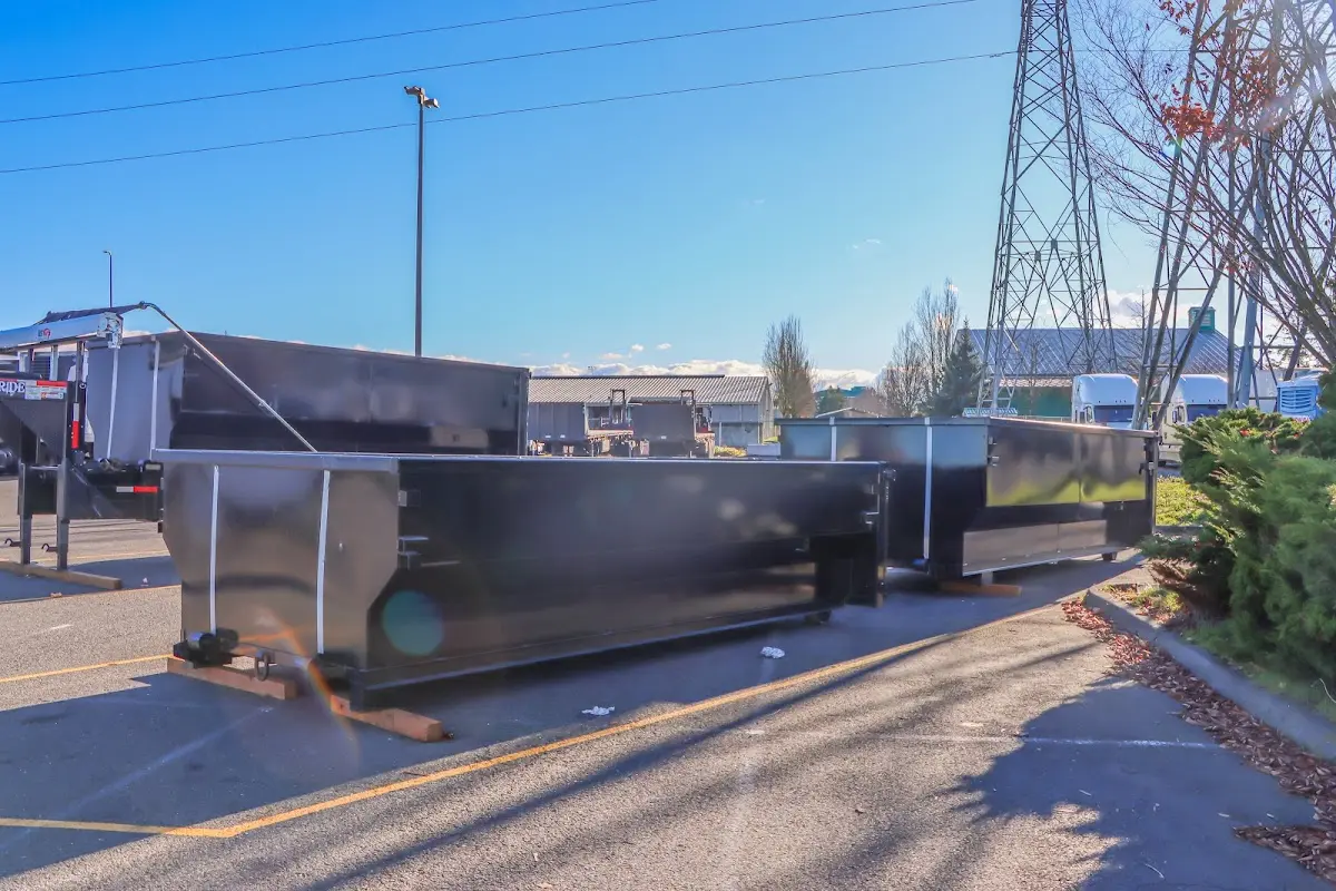 Professional dumpster rental and junk removal service in Burbank
